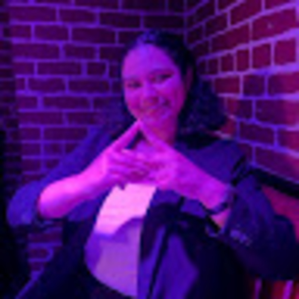 Meet your Posher, Basia